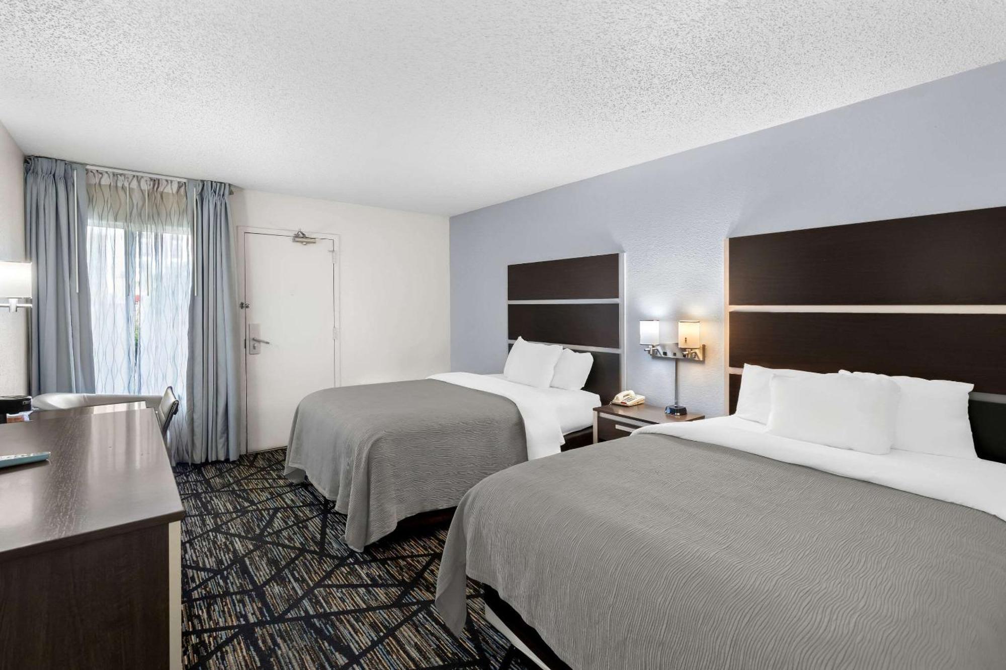 Inn Quality Northlake